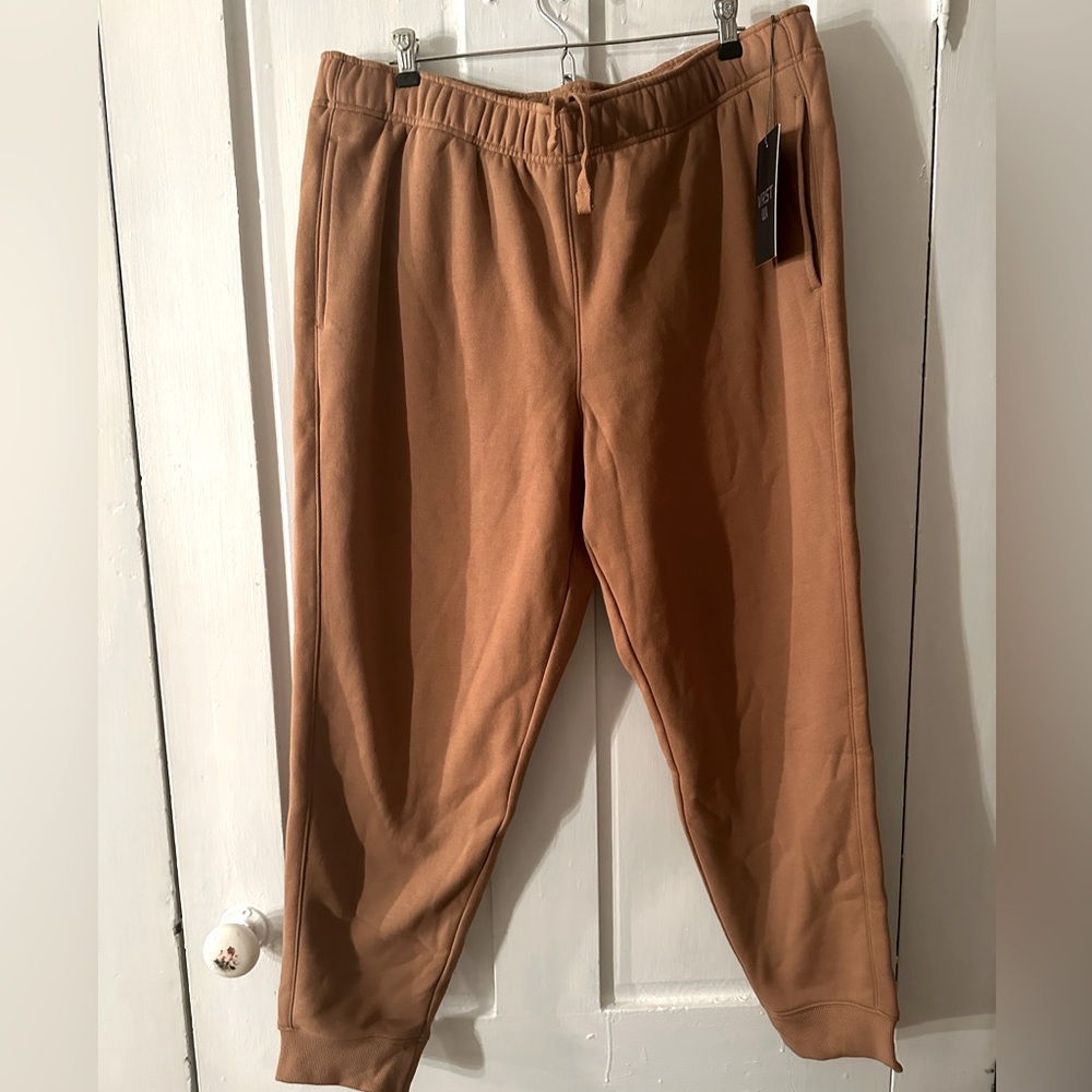 Men's VRST Classic Fleece Jogger Tobacco Brown size XL NWT